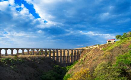 Tepotzotlán: de noche con la Llorona y de día en la cima de un monumento legendario
