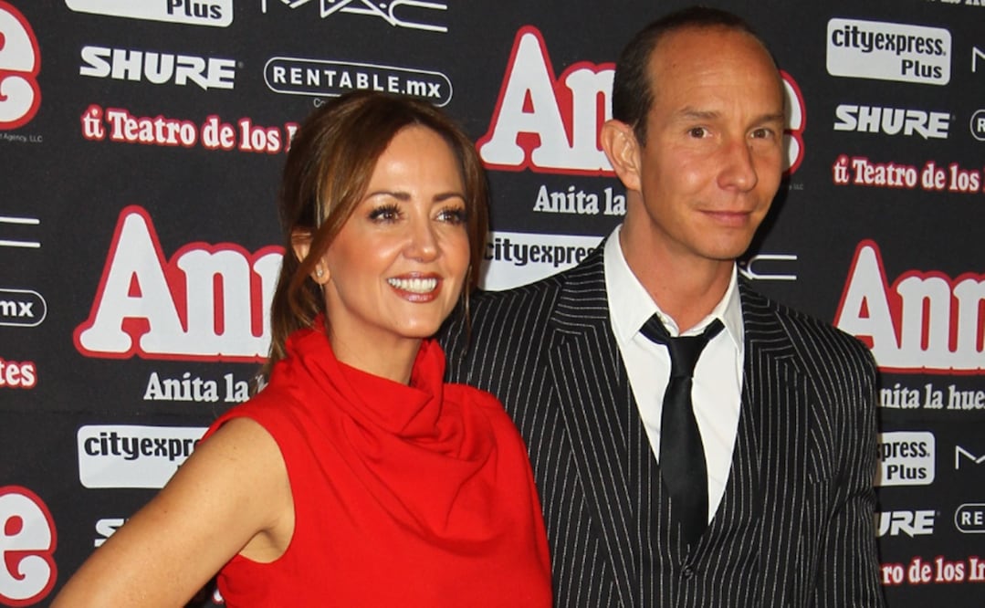 Andrea Legarreta y Erik Rubín, juntos tras anunciar su separación. Foto: Clasos