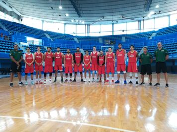 12 Guerreros buscan curar heridas de centroamericanos