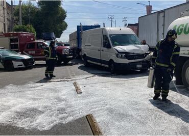 Carambola vial en Venustiano Carranza deja un hombre con lesiones graves