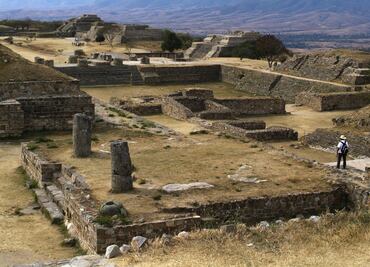 INAH adecuará los espacios de Monte Albán para personas con discapacidad