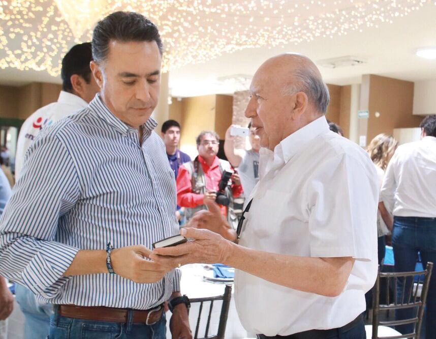 Guillermo Anaya, candidato del PAN a la gubernatura, se reunión con empresarios y prometió crear un consejo para representar a este sector. (COMUNICACIÓN SOCIAL PAN)