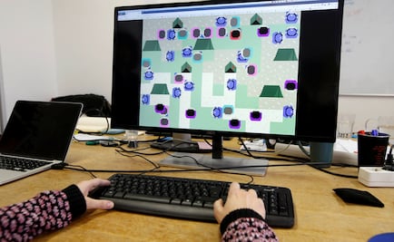 "Alambre de púas", el videojuego que reta a los migrantes en Europa