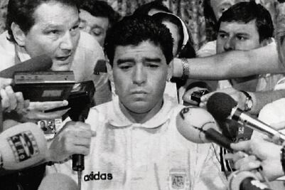 Confirman en 1994 que es simple mortal