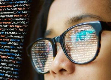 La lucha contra el cibercrimen necesita de las mujeres