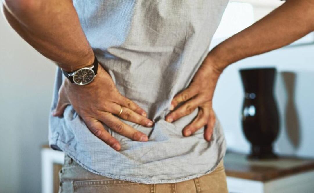 Hombre con cáncer de pulmón: es necesario ir al médico si se detectan cambios extraños en la salud. Foto: iStock