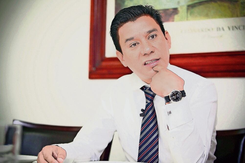 Mandan mensaje a diputado