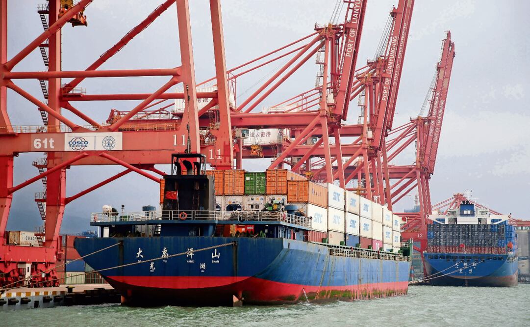 La imposición de aranceles podría desvincular a dos economías dependientes, explican analistas. Foto: AFP