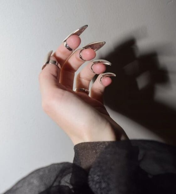 Anillos para las uñas, la nueva tendencia de esta temporada