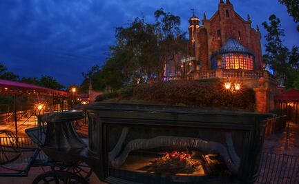 “Mansión Embrujada”: Así es la atracción de Disney que inspiró la película