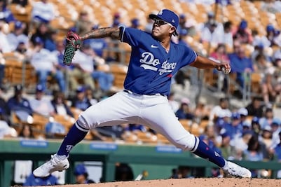 ¡Junto a los grandes! Julio Urías abre en Día Inaugural; enfrentará a los D-backs