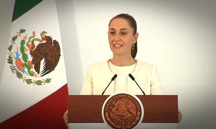 FOTOS: Las 10 frases de la mañanera de Claudia Sheinbaum del 25 de octubre