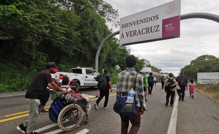 Tras 10 días de recorrer Oaxaca, caravana migrante llega a territorio veracruzano