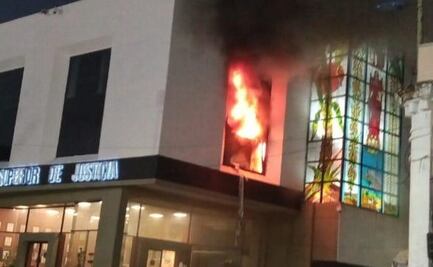 Se registra incendio en el Tribunal Superior de Justicia de Tabasco