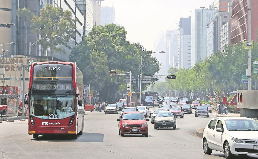 Autos con engomado azul no circulan este viernes, 5 de febrero 