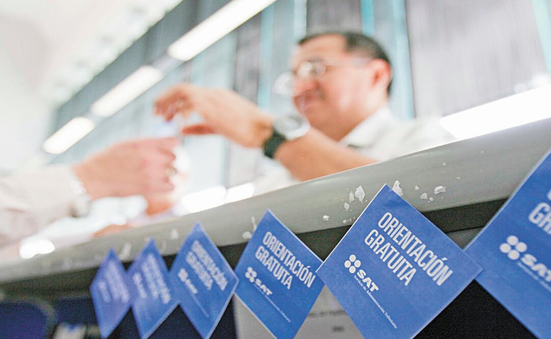 El SAT es la institución encargada del cobro de impuestos - Foto: EL UNIVERSAL