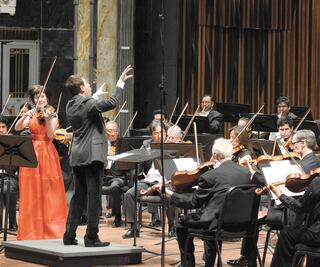 El Coronavirus impacta en la programación cultural