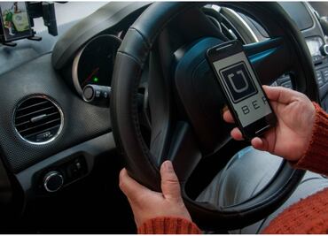 Compensarán a choferes de Uber