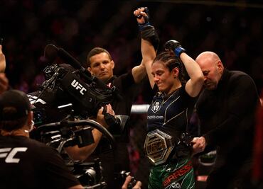 ¿Quién es Alexa Grasso, la nueva campeona peso mosca de la UFC?