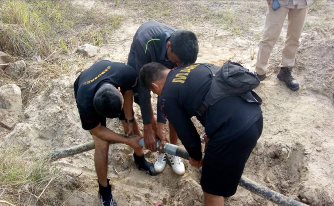 Se informó que se había localizado una manguera de dos pulgadas de diámetro de hule tramado conectado al Poliducto 12 de Madero-Cadereyta. Foto: Especial