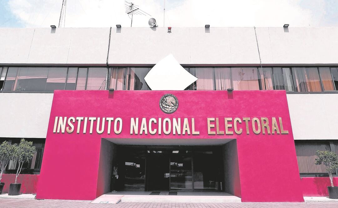 El INE detectó faltas en equidad de género en algunos registros. Foto: ARCHIVO EL UNIVERSAL