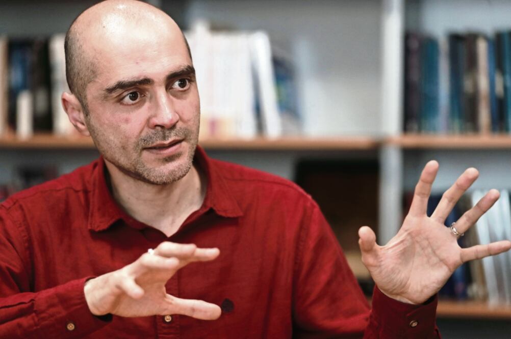 Editor, traductor, ensayista, crítico literario y novelista, Beltrán es el actual coordinador de Literatura del INBA (ALEJANDRA LEYVA. EL UNIVERSAL)