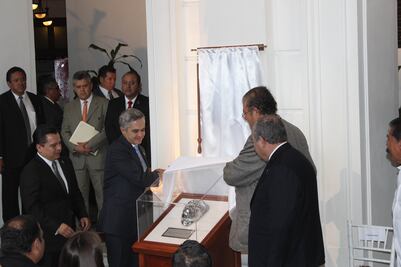 Inauguran vestíbulo en honor a Villa y Zapata en ALDF