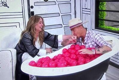 ¿Andrea Legarreta y Erik Rubín se coquetean en "Hoy"?