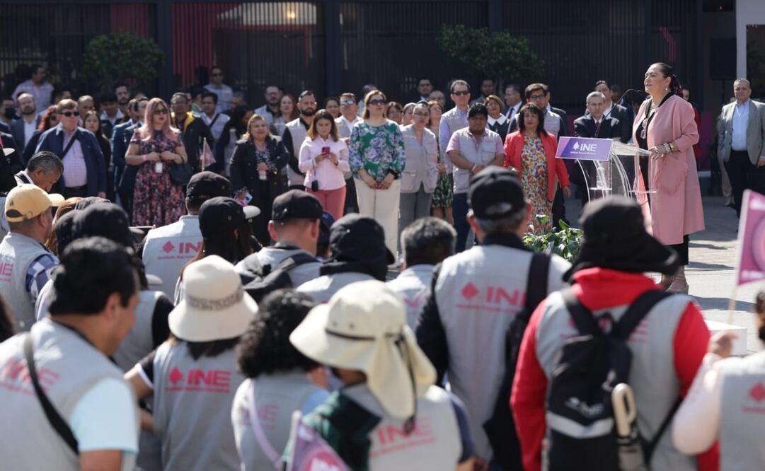 Guadalupe Taddei, presidenta del INE encabezó el acto protocolario de la segunda etapa de capacitación de funcionarios de casilla. Foto: Fernanda Rojas/ El universal
