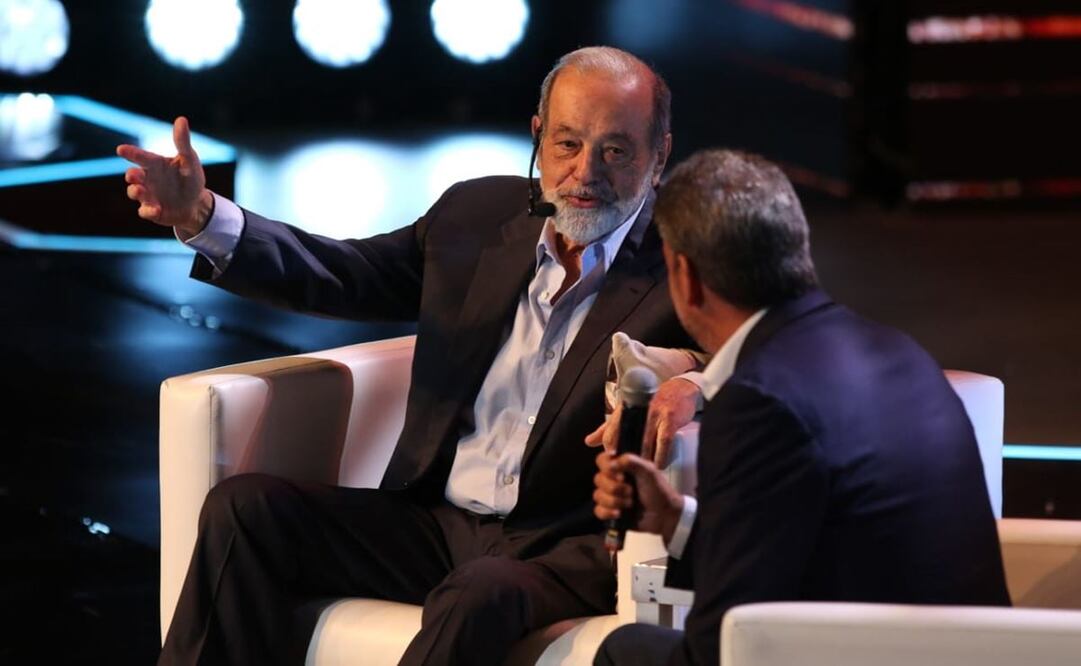 "Es irreal" hacer tesis y examen profesional al salir de universidad: Carlos Slim. Foto: Carlos Odín / EL UNIVERSAL 