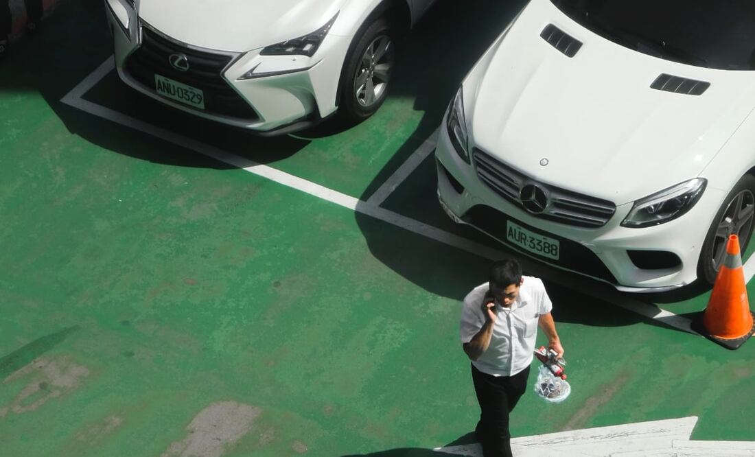 El valet parking esta obligado a anunciar sus tarifas y dar boleto. Imagen: unsplash