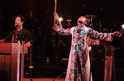 “El amor es bailar”: Café Tacvba y la OSUG en el Cervantino