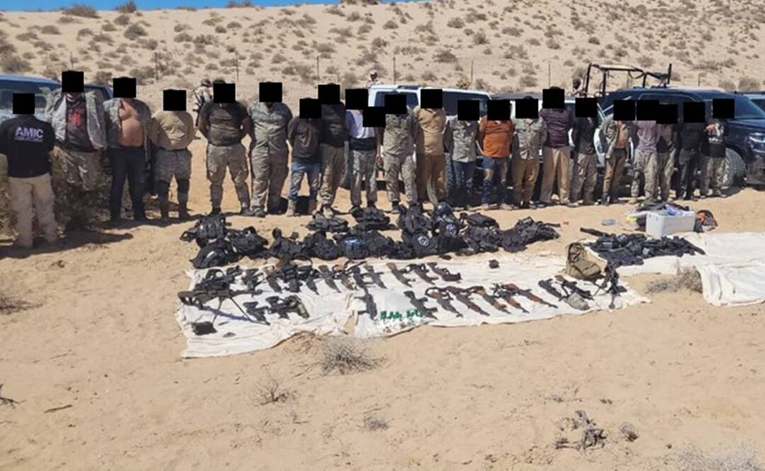 Sedena detiene a 21 personas el 16 de septiembre del 2024 asegurando armamento, vehículos y equipo táctico. Foto: Sedena