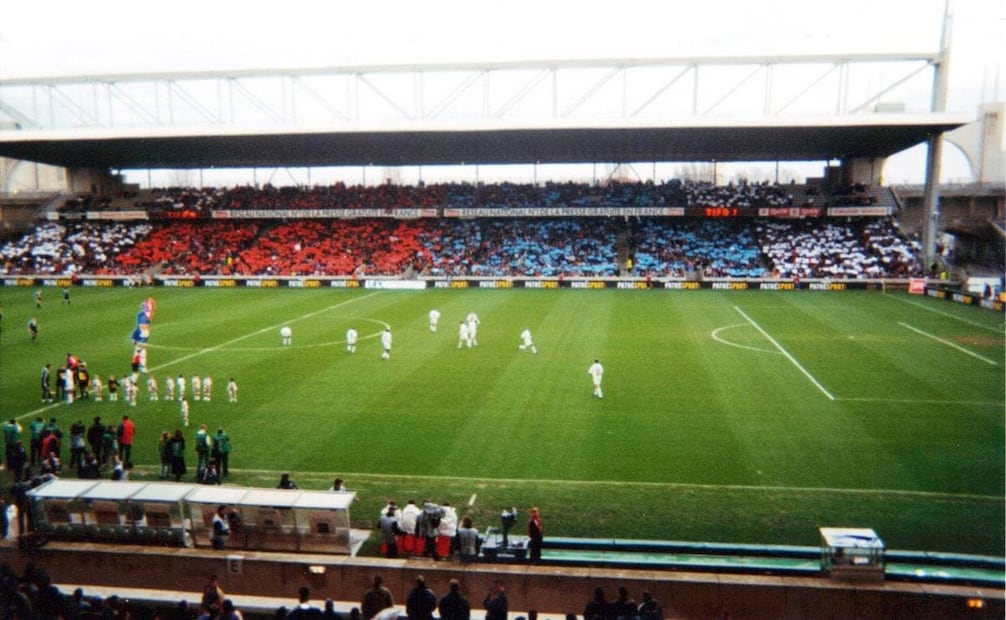Estadio francés Gerland, en Lyon, donde se realizó el encuentro Irán vs. Estados Unidos. Al menos 150 policías vigilaron el partido. Foto: Wikimedia Commons.