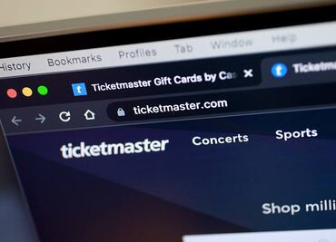 ¿Qué medidas de seguridad pueden implementar los clientes de Ticketmaster para evitar robo de identidad y fraude?