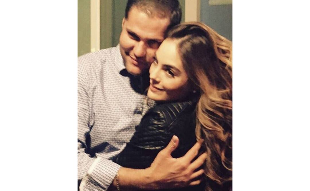 "No existe ni existirá nadie como tú para preparar reinas de belleza", escribió la modelo y actriz. FOTO: Instagram/