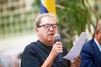 Taibo II se trepa a la campaña presidencial