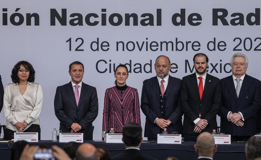 Claudia Sheinbaum en la Convención  Nacional de Radio y Televisión 2025. Foto: Gabriel Pano / EL UNIVERSAL