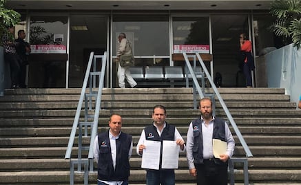 Delegación responsabiliza a constructoras por derrumbes en Zapata y Bretaña