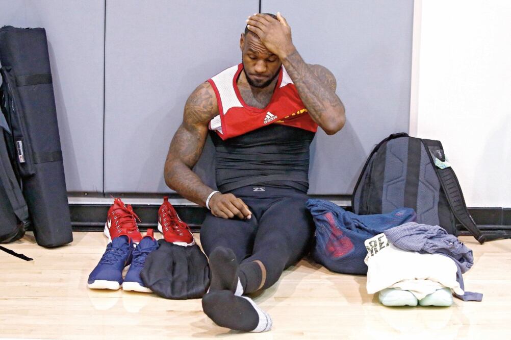 El olor a hierba fue percibido por algunos periodistas. (LARRY W. SMITH. EFE)