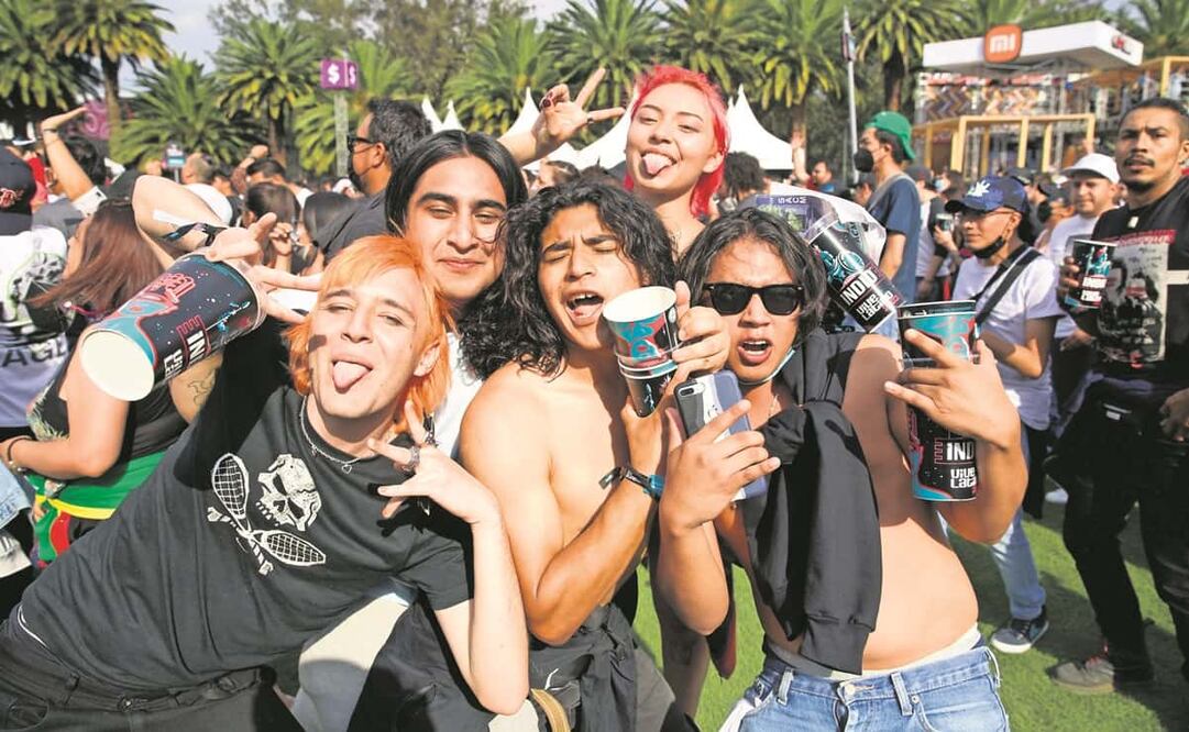 El procurador recordó a los consumidores que en los festivales y eventos no se debe cobrar por ejercer el derecho al consumo. Foto: Germán Espinosa. EL UNIVERSAL