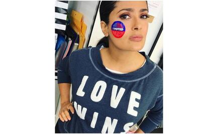 Salma Hayek llama a ejercer el voto en Estados Unidos 