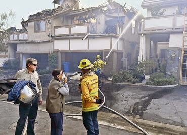 “El fuego avanzaba, olía a leña quemada”