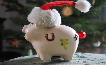 Comprar regalos, pagar deudas o ahorrar; ¿Qué hacer con tu aguinaldo?