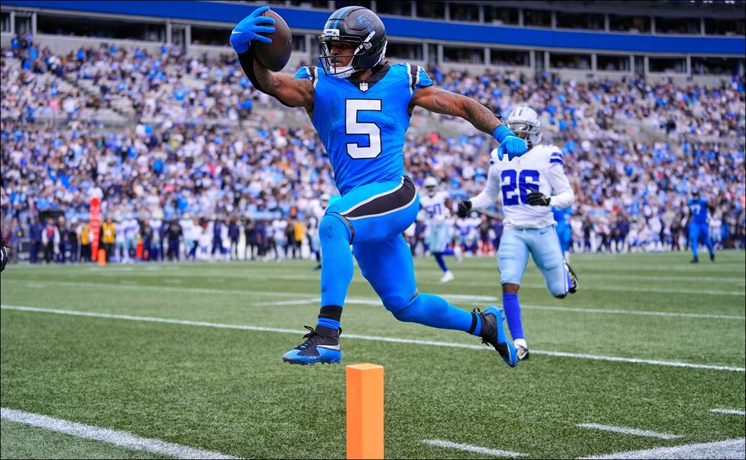 Rico Dowdle anota ante Dallas / Foto: AP