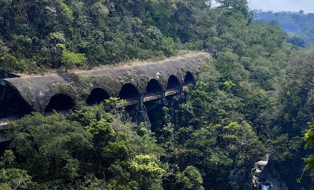 Puente Pénsil Atoyac, Veracruz. Foto: Yeya's Trips, Jessica Navarro