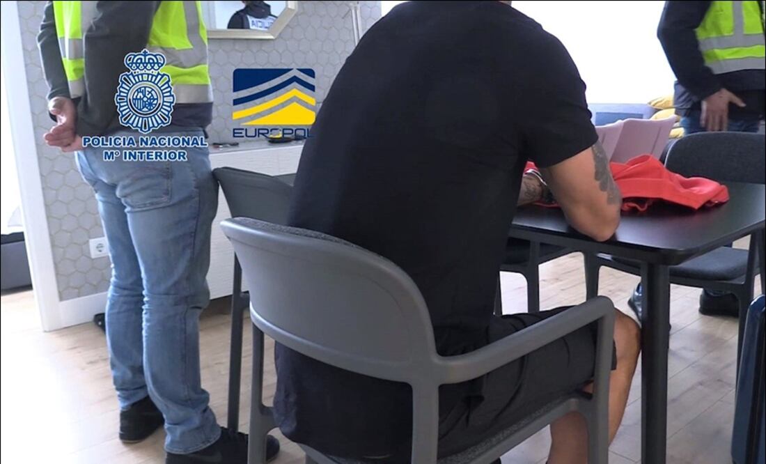 Raúl Bravo, ex jugador delgado Real Madrid, encabeza a varios detenidos. Foto: EFE