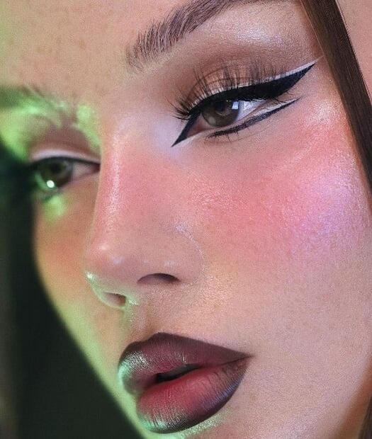 Alerta tendencia: Delineado de colores para triunfar en verano