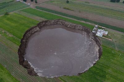 Conagua: disolución de rocas calcáreas, posible causa del socavón de Puebla