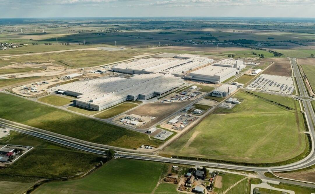 Volkswagen inaugura fabrica en Września, Polonia